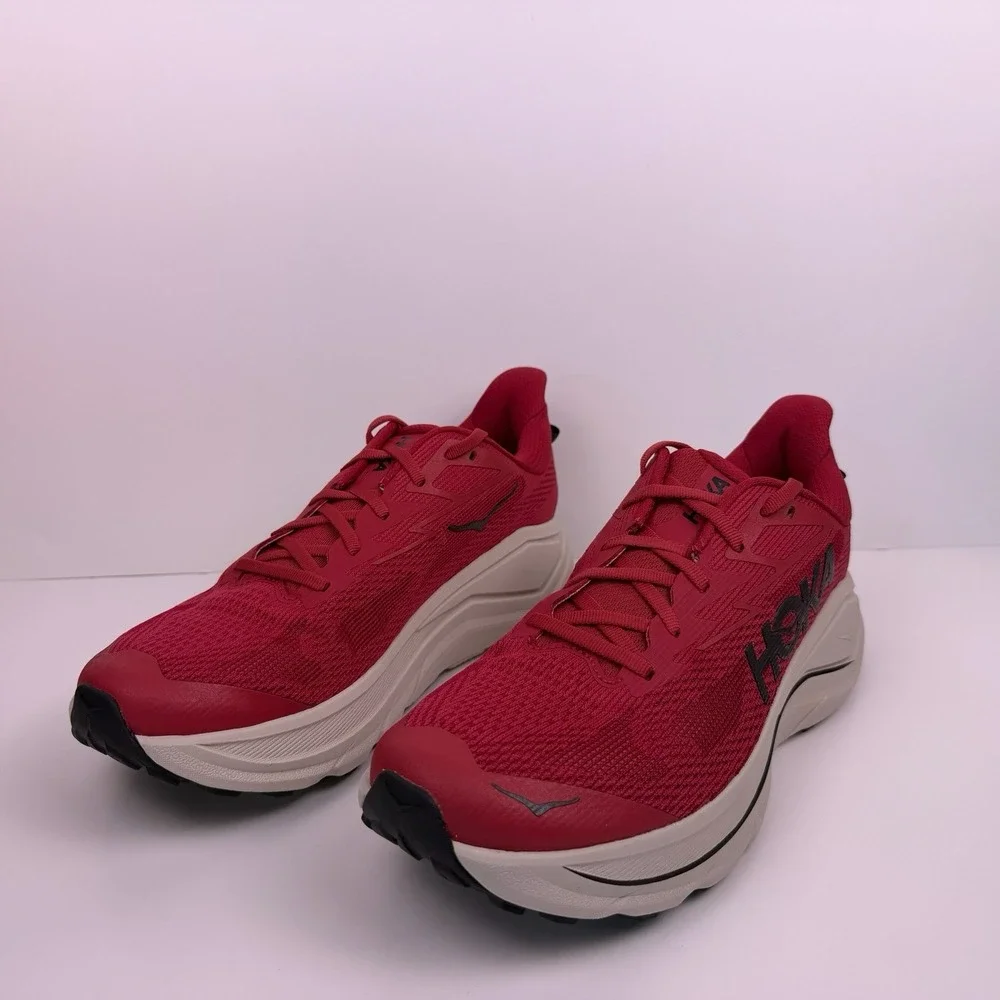 Hoka One One items sample